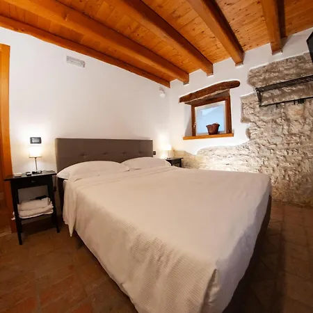 Apartment La Valle Dei Laghi 2 Revine Lago